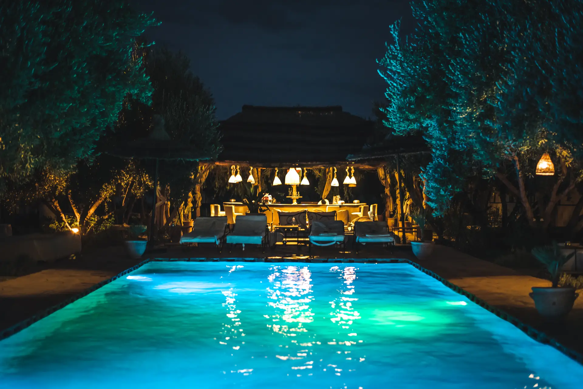 swimming poolside lighting for resorts